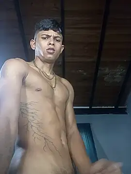 Snapshot of God_Eros_23cm chatting on 04.26.26 God Eros 23cm online show from 04.26.26