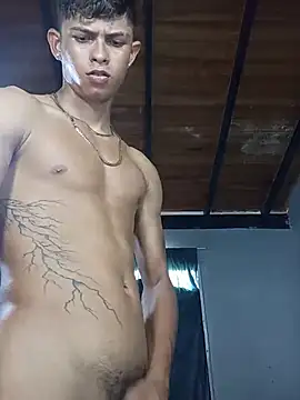 Snapshot of God_Eros_23cm chatting on 06.02.26 God Eros 23cm online show from 06.02.26