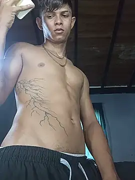 Snapshot of God_Eros_23cm chatting on 07.04.26 God Eros 23cm online show from 07.04.26