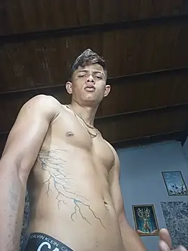 Snapshot of God_Eros_23cm chatting on 07.21.26 God Eros 23cm online show from 07.21.26