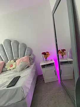 emma-conti2 online show from 10.18.25