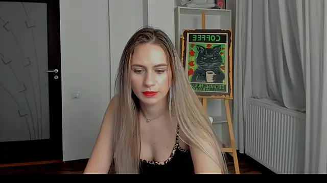 Snapshot of Peachie99 chatting on 10.24.25 Peachie99 online show from 10.24.25