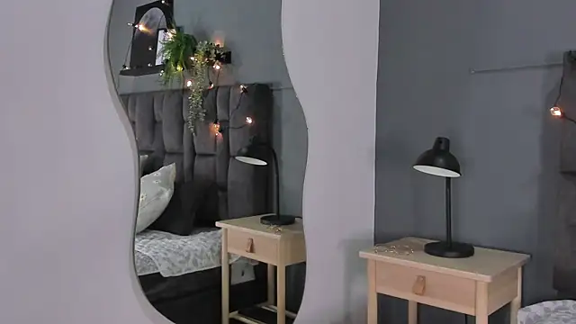 RiriiBrunette   online show from 09.17.25