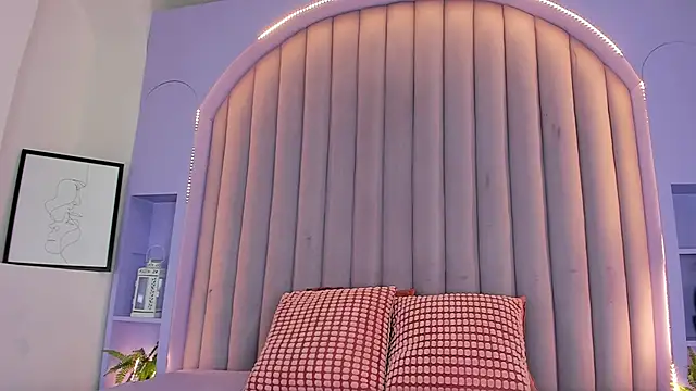 RiriiBrunette   online show from 10.27.25