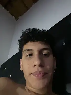 Badboynoirsex online show from 09.12.25