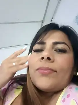 camila rogue online show from 10.25.25