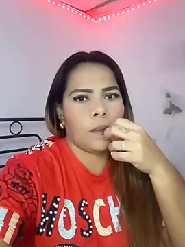 camila rogue online show from 10.28.25