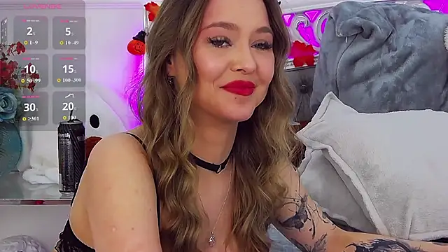 Snapshot of EvaMenders chatting on 11.01.25 EvaMenders online show from 11.01.25