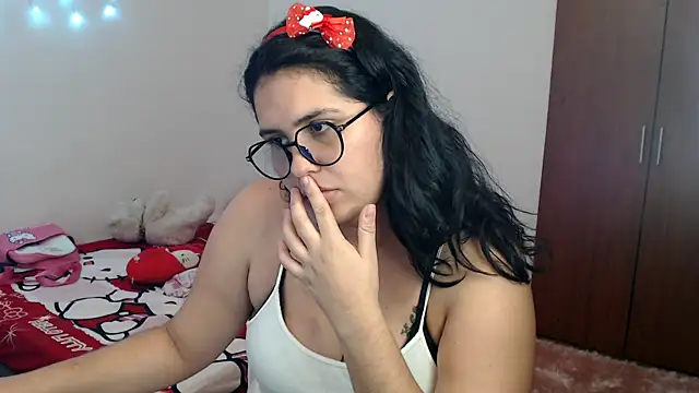 loverkitty506 online show from 09.18.25