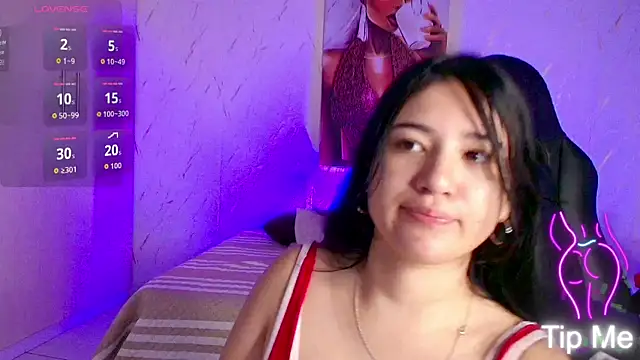 Snapshot of chloekitty69 chatting on 09.13.25 chloekitty69 online show from 09.13.25