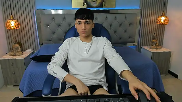 SamBlack  online show from 02.24.26