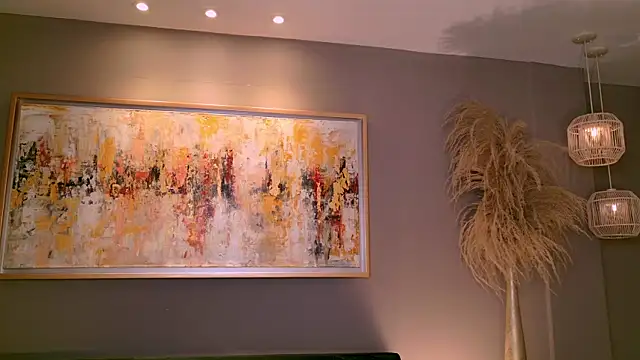 AgathaKondo  online show from 12.04.25