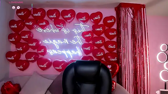 AgathaKondo  online show from 02.15.26