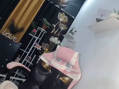Snapshot of miss_ning chatting on 06.13.26 miss ning online show from 06.13.26