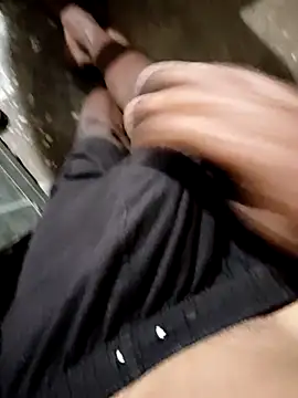 RAYI Queen 4 online show from 11.29.25