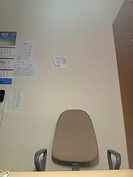 Ami Foxy online show from 10.17.25