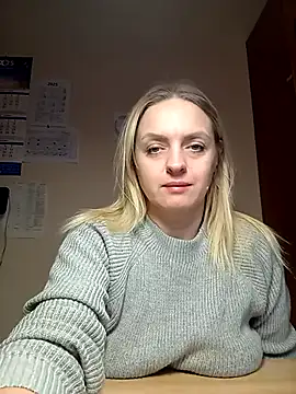 Ami Foxy online show from 11.11.25