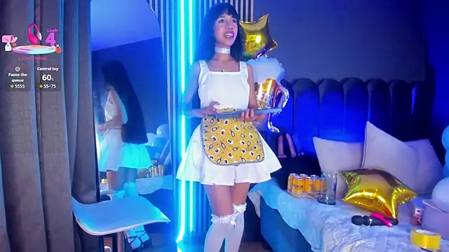 Snapshot of Gina_77 chatting on 09.26.25 Gina 77 online show from 09.26.25