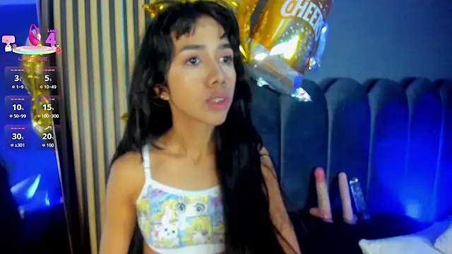 Snapshot of Gina_77 chatting on 09.30.25 Gina 77 online show from 09.30.25