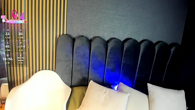 Snapshot of Gina_77 chatting on 10.31.25 Gina 77 online show from 10.31.25