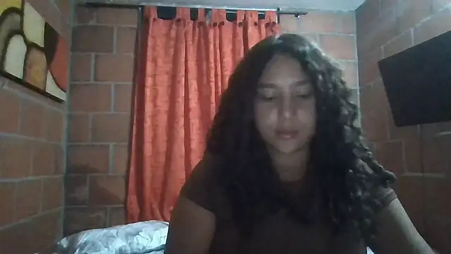 Snapshot of AnaisVelvet11 chatting on 11.07.25 AnaisVelvet11 online show from 11.07.25