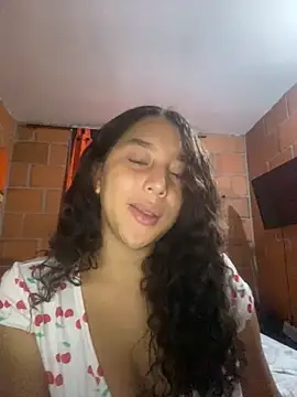 Snapshot of AnaisVelvet11 chatting on 11.12.25 AnaisVelvet11 online show from 11.12.25