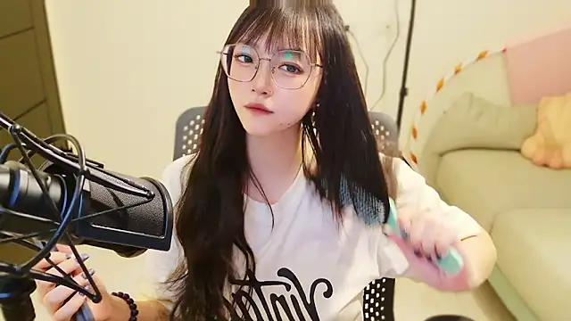 Snapshot of Yucheng__520 chatting on 05.17.26 Yucheng 520 online show from 05.17.26
