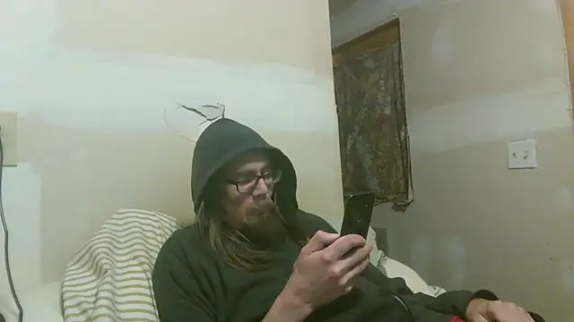 Snapshot of dandonn chatting on 01.15.26 dandonn online show from 01.15.26