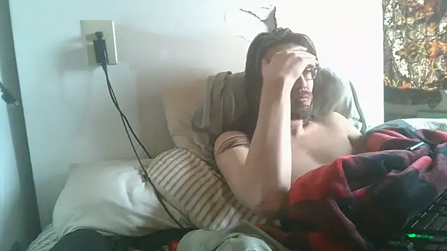 Snapshot of dandonn chatting on 02.26.26 dandonn online show from 02.26.26