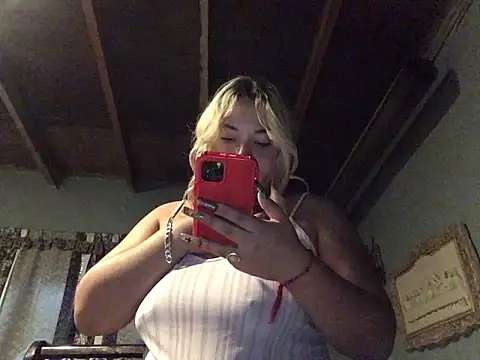 mooniebarbie1 online show from 10.17.25