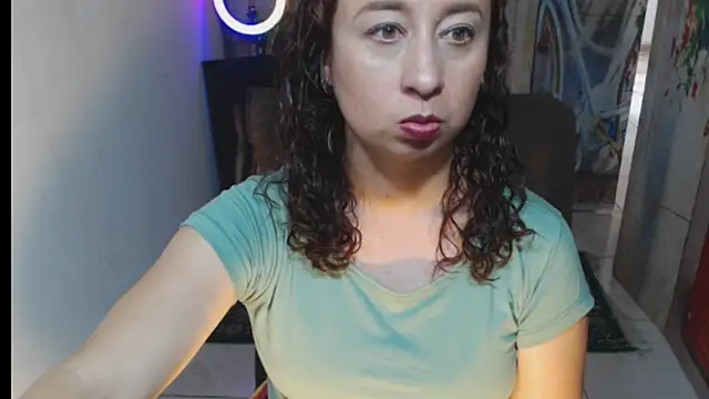 Milf Valeria online show from 12.04.25