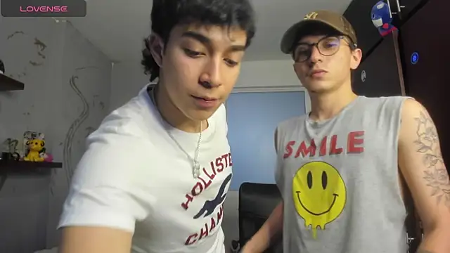 Snapshot of Noxx_starkK chatting on 10.18.25 Noxx starkK online show from 10.18.25