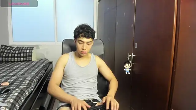 Snapshot of Noxx_starkK chatting on 11.01.25 Noxx starkK online show from 11.01.25