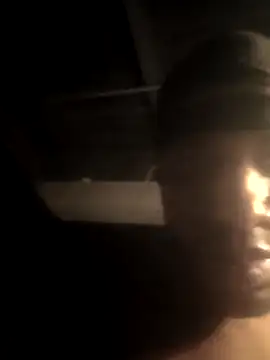 Snapshot of slimeshadyfreak chatting on 11.22.25 slimeshadyfreak online show from 11.22.25