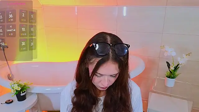 Snapshot of Adetta chatting on 09.16.25 Adetta online show from 09.16.25