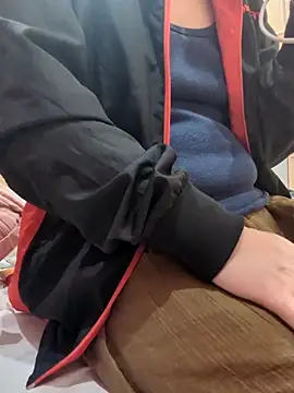 Snapshot of sasud2 chatting on 11.17.25 sasud2 online show from 11.17.25