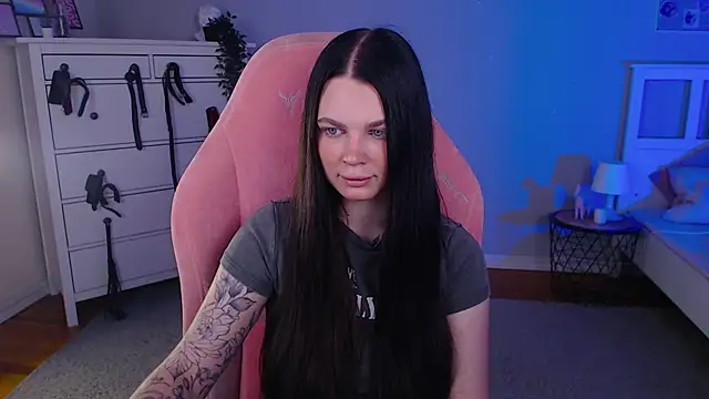 Snapshot of Michela_Fruet chatting on 10.06.25 Michela Fruet online show from 10.06.25