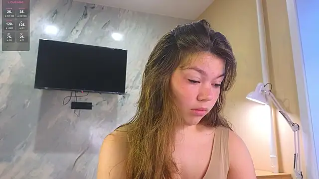 miss bubbles  online show from 10.03.25