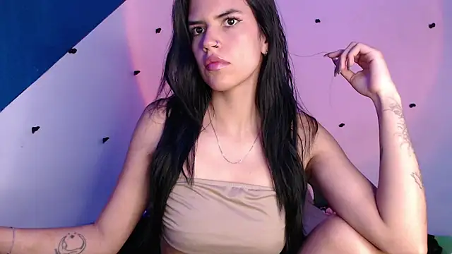 Snapshot of 9Sophie_Rosse chatting on 02.11.26 9Sophie Rosse online show from 02.11.26