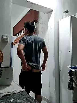 Bradd 32 online show from 11.22.25