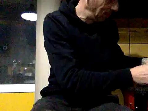 adiluci1 online show from 11.30.25