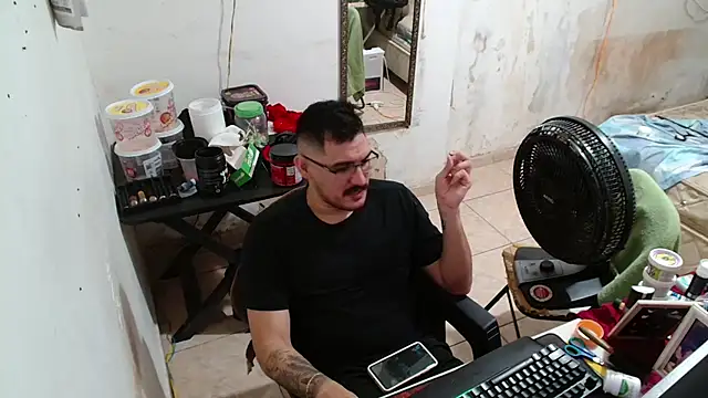 Leonino231 online show from 12.20.25