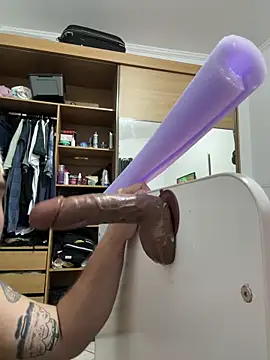 Snapshot of Brsecretbear chatting on 02.04.26 Brsecretbear online show from 02.04.26