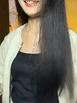 Nhinhi18 online show from 12.04.25