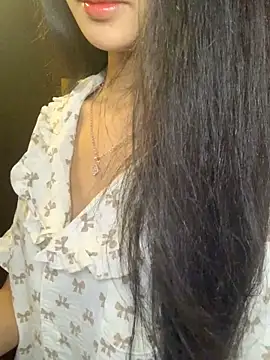 Nhinhi18 online show from 04.07.26