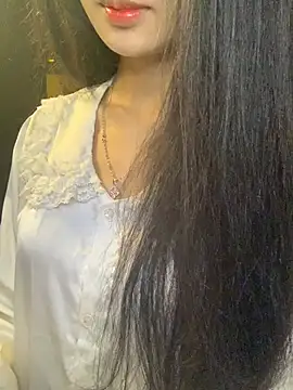 Snapshot of Nhinhi18 chatting on 05.11.26 Nhinhi18 online show from 05.11.26