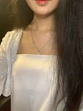 Snapshot of Nhinhi18 chatting on 05.12.26 Nhinhi18 online show from 05.12.26