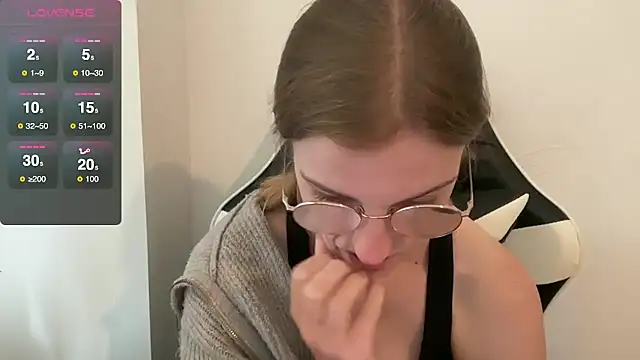 BustyKellyXXX online show from 10.02.25