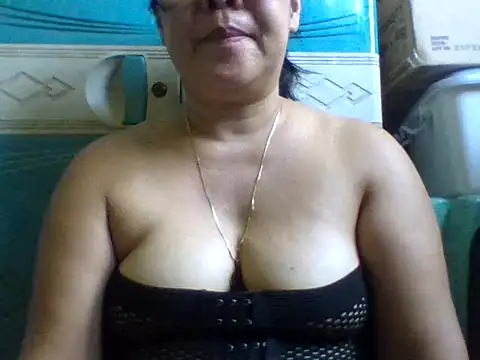 mommasexy29 online show from 09.27.25
