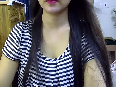 Obonti 2000 online show from 10.16.25